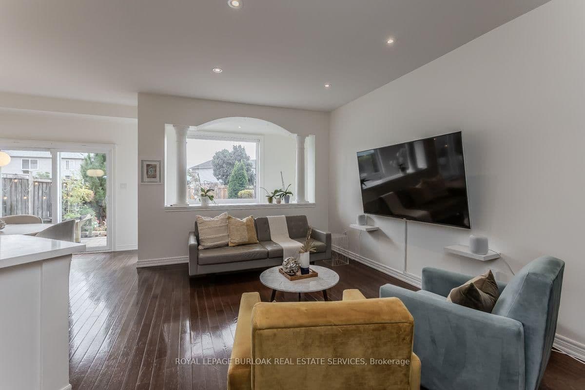 5316 Applegarth Drive thumbnail 14