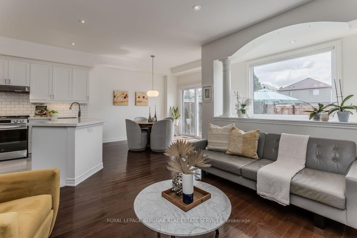 5316 Applegarth Drive thumbnail 17