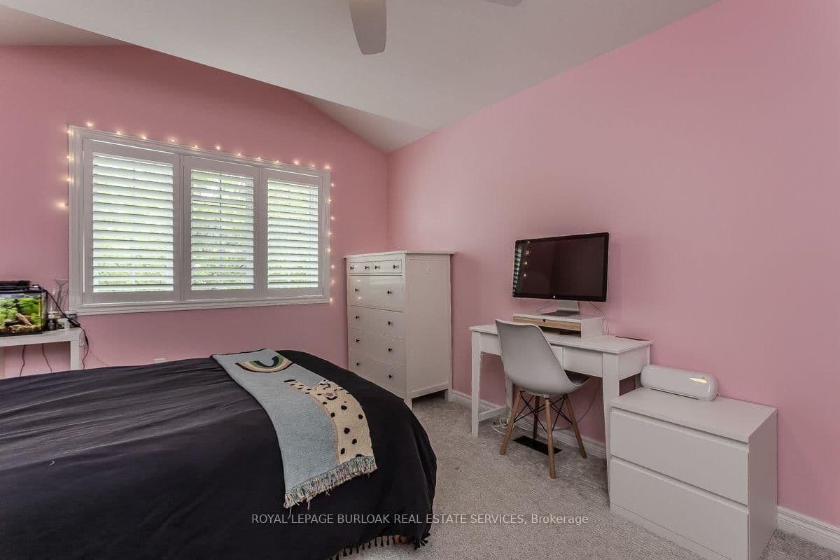 5316 Applegarth Drive thumbnail 32