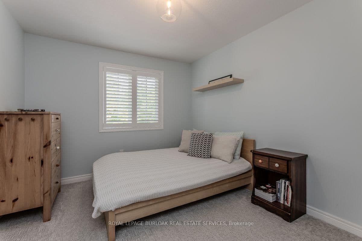 5316 Applegarth Drive thumbnail 34