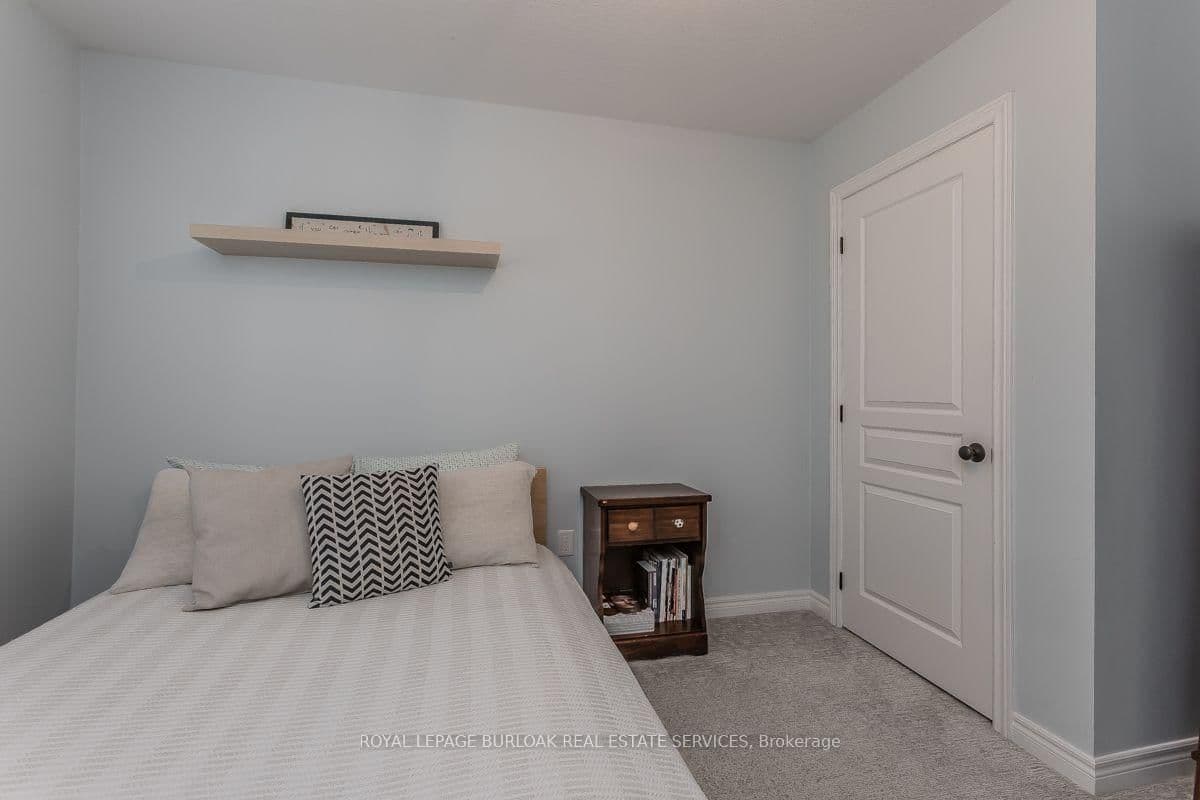 5316 Applegarth Drive thumbnail 35