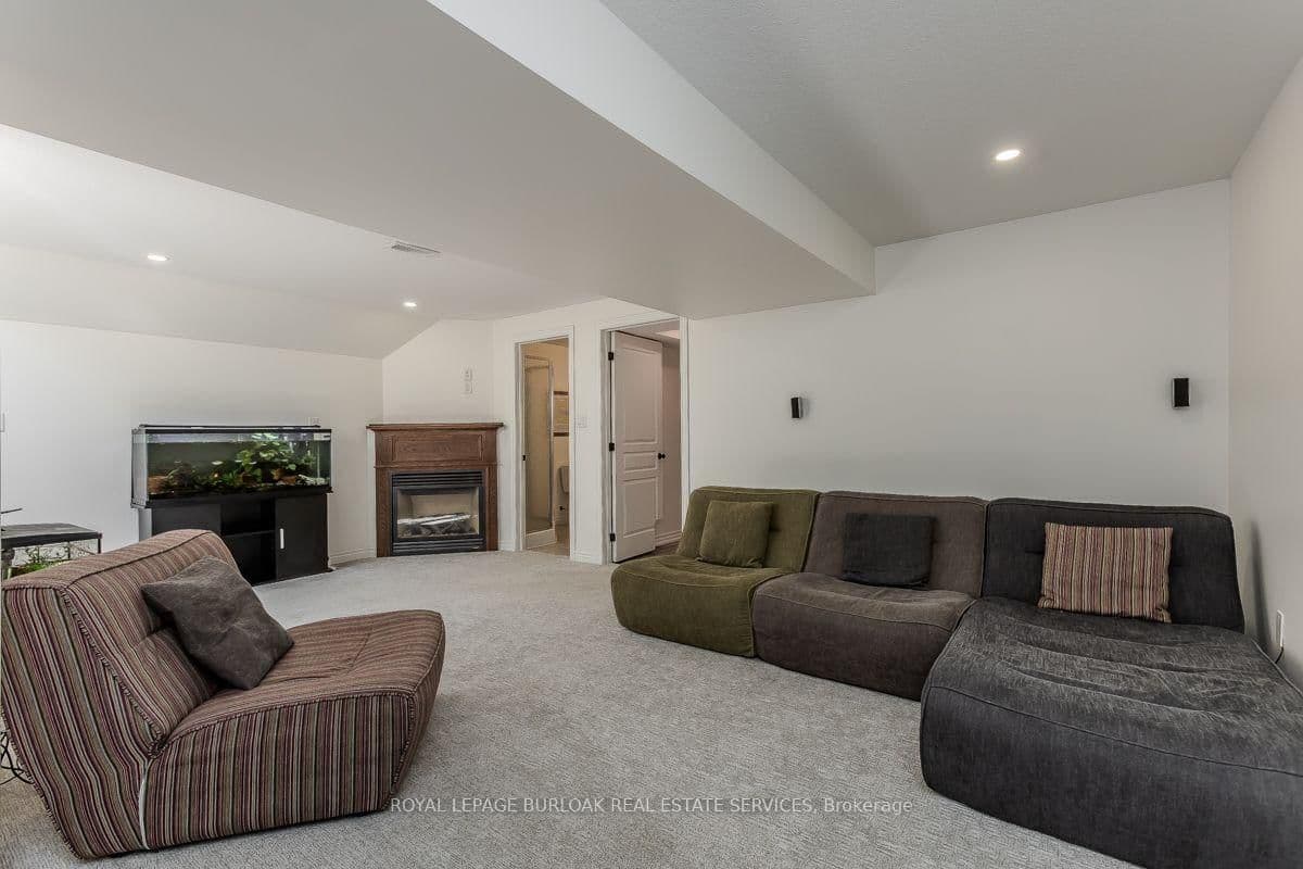 5316 Applegarth Drive thumbnail 42