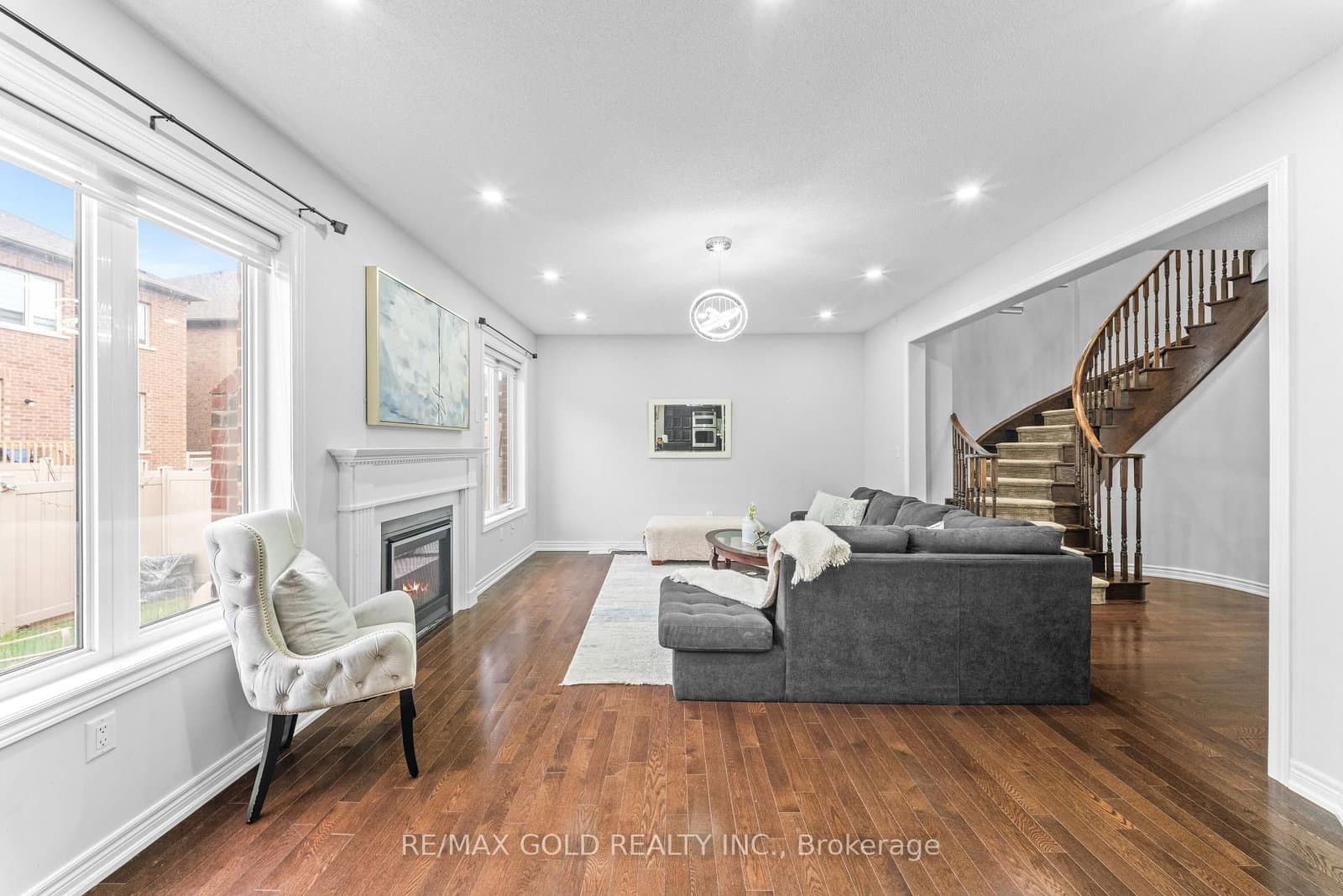 9 Goderich Drive thumbnail 19