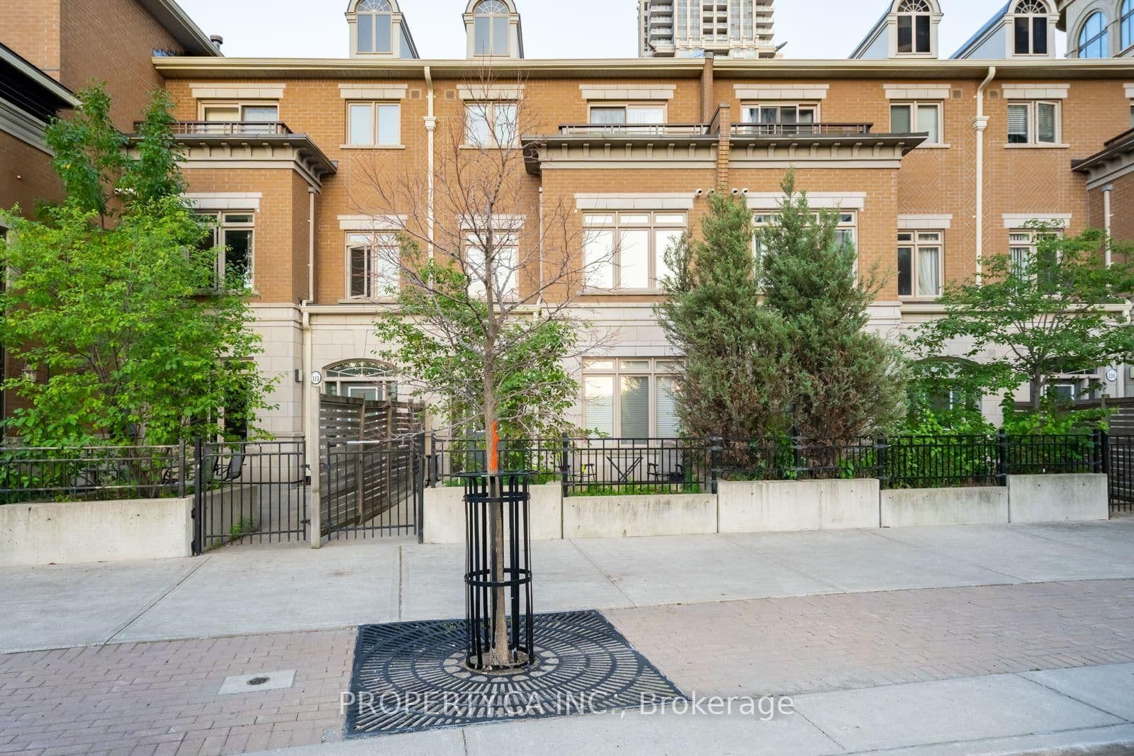 383 Prince Of Wales Drive, Unit 112 - Image 1