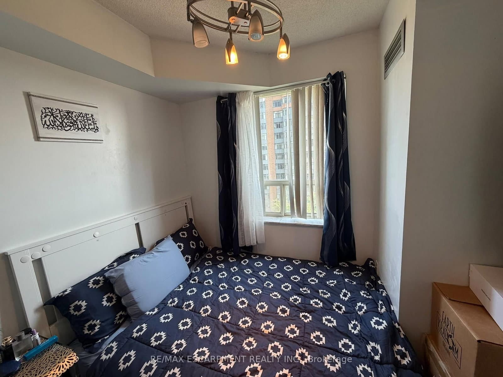 325 Webb Drive, Unit 802 thumbnail 12