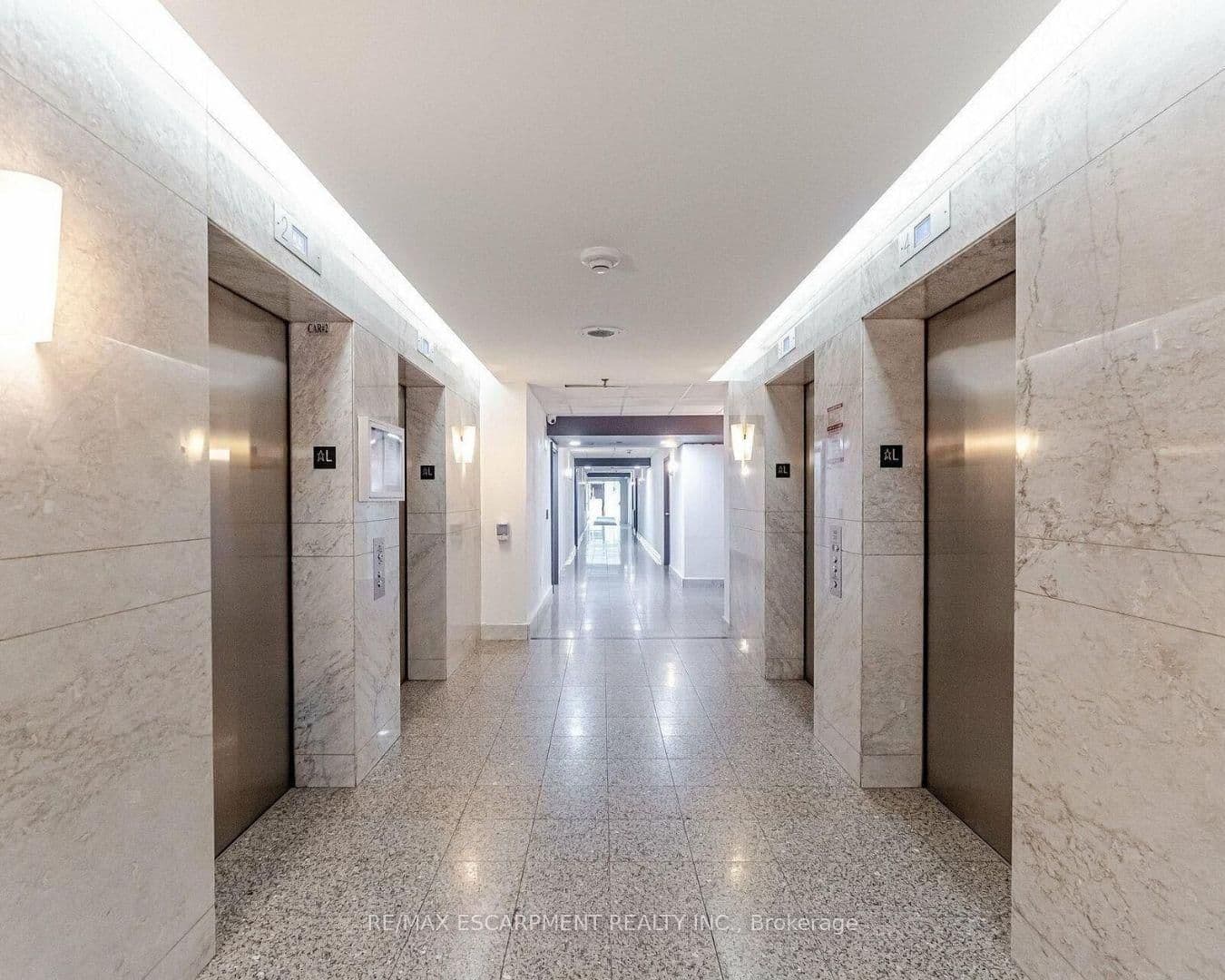 325 Webb Drive, Unit 802 thumbnail 3