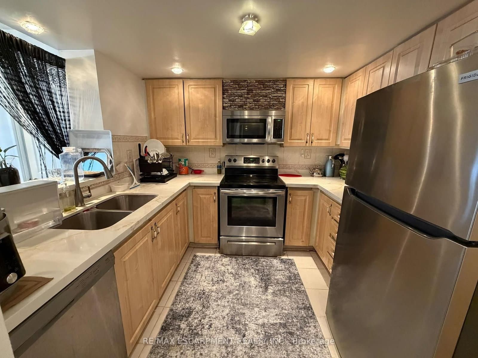 325 Webb Drive, Unit 802 thumbnail 4