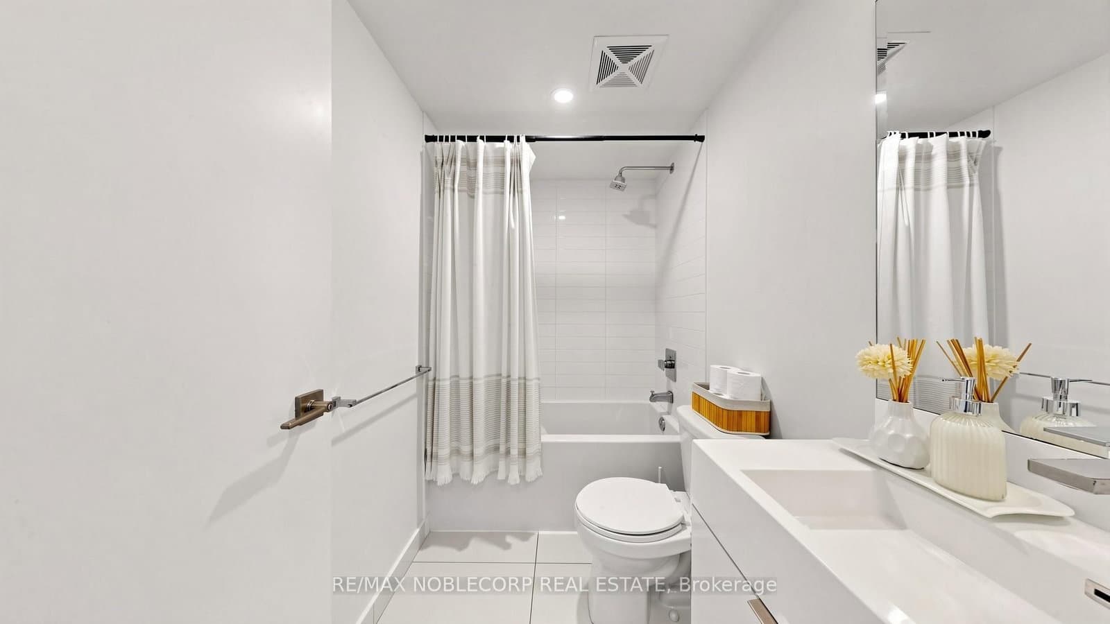 20 Thomas Riley Road, Unit 2010 thumbnail 20