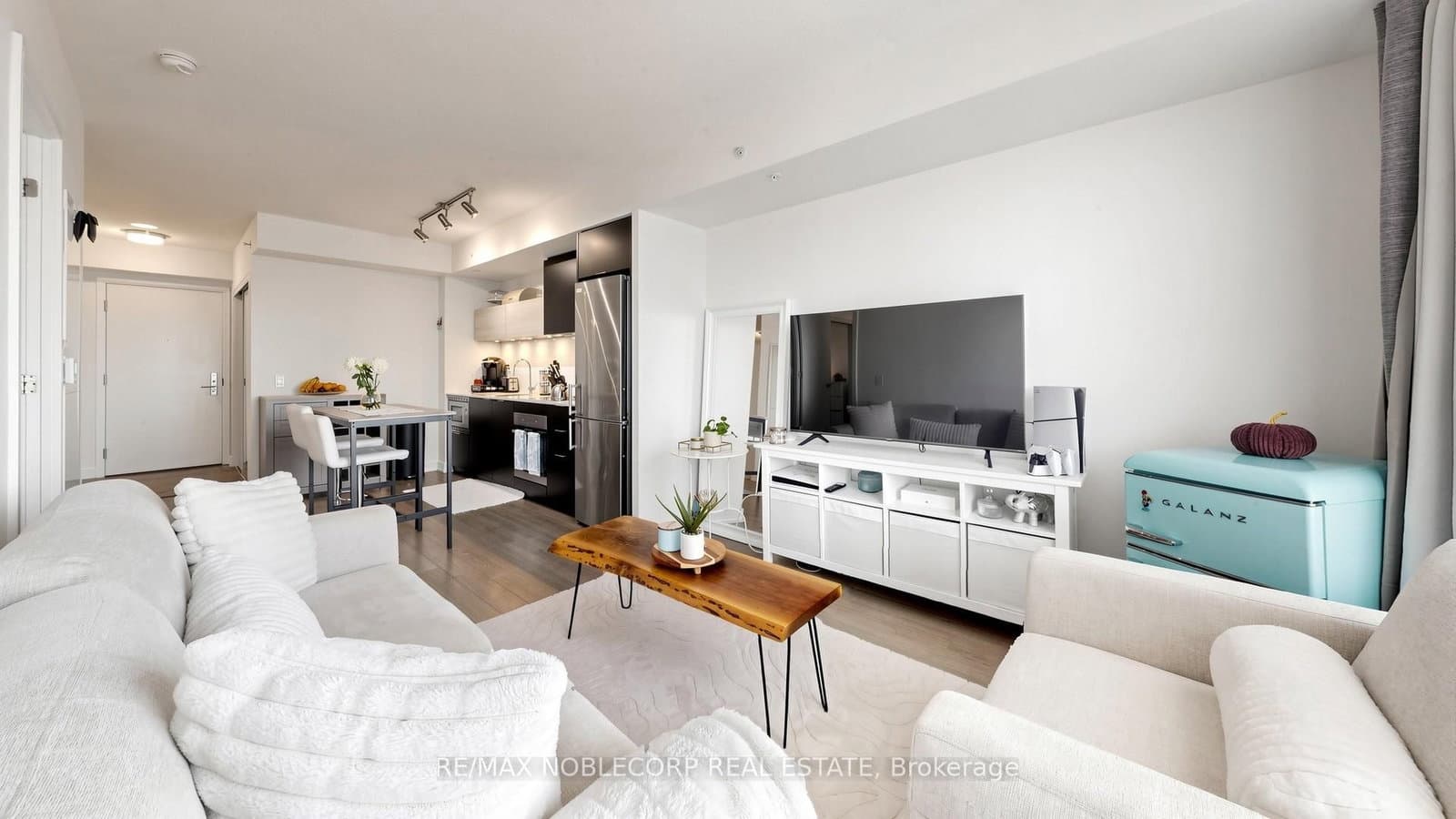 20 Thomas Riley Road, Unit 2010 thumbnail 4