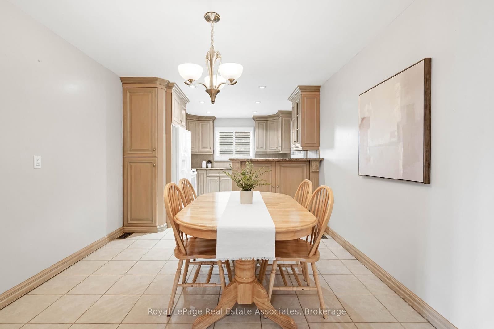 2535 Privet Crescent thumbnail 12