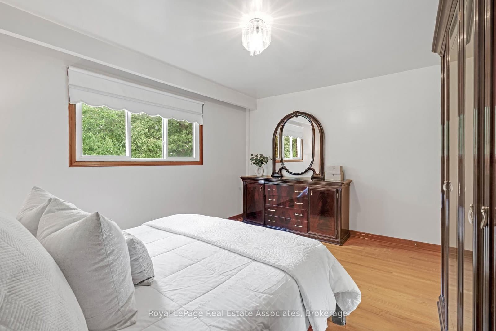 2535 Privet Crescent thumbnail 20