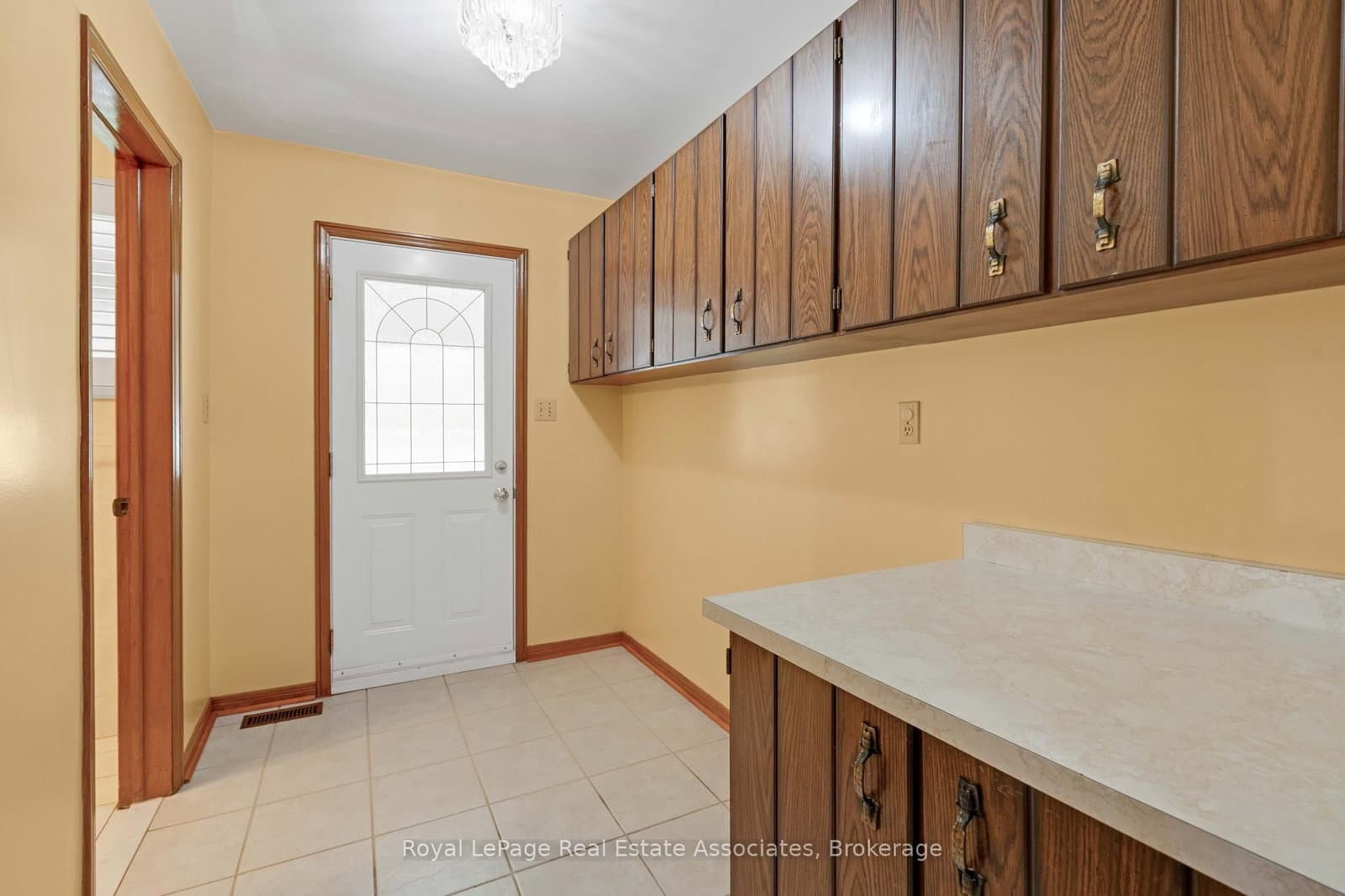 2535 Privet Crescent thumbnail 35