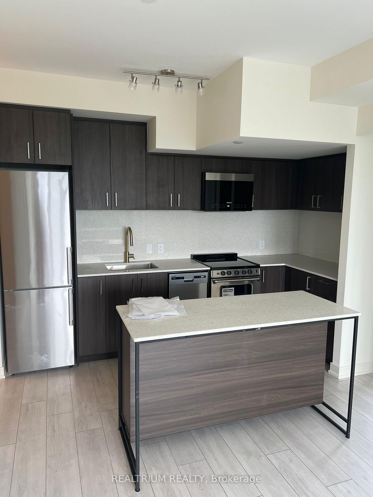 8010 Derry Road, Unit 303 thumbnail 2