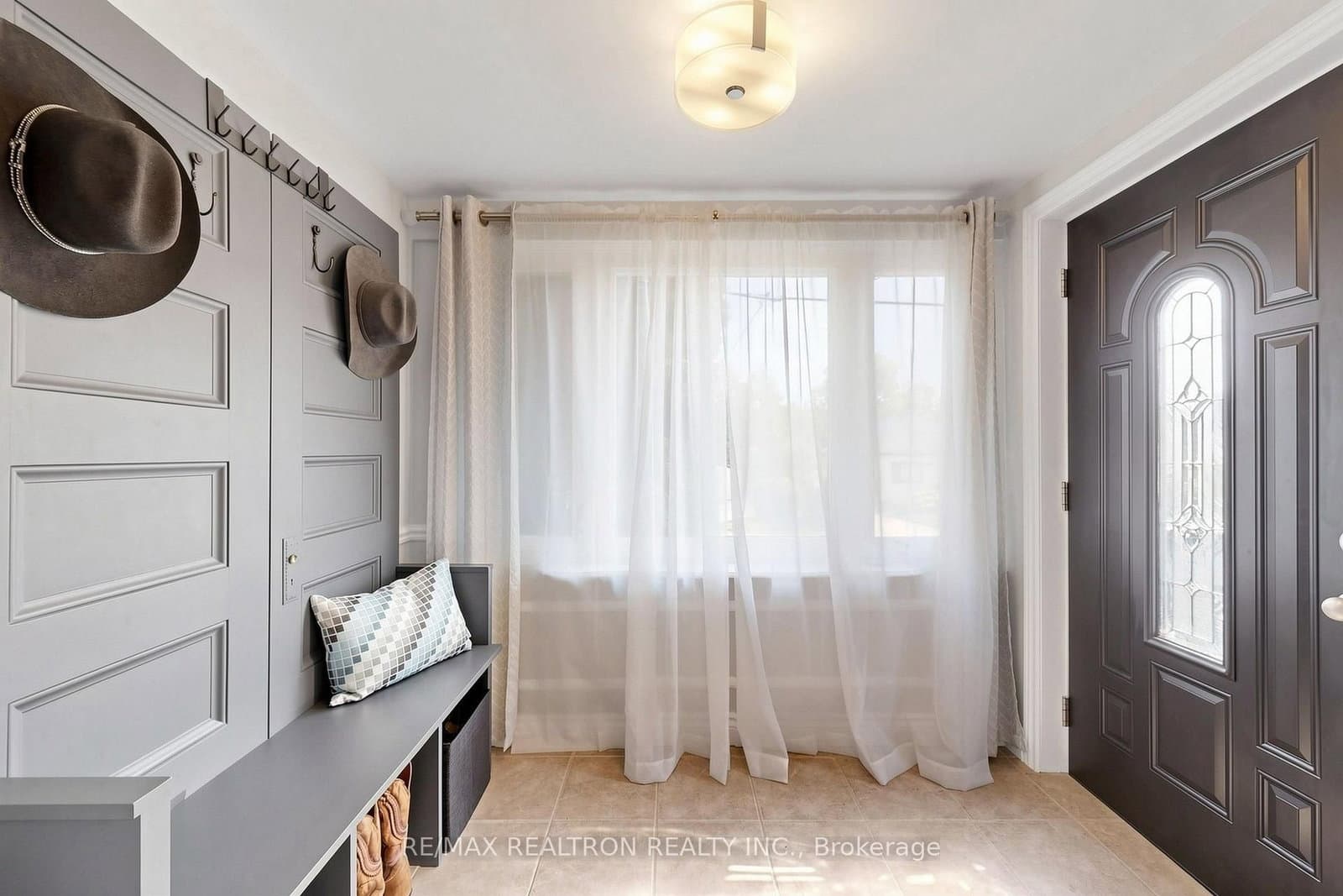 8 Villa Road thumbnail 23