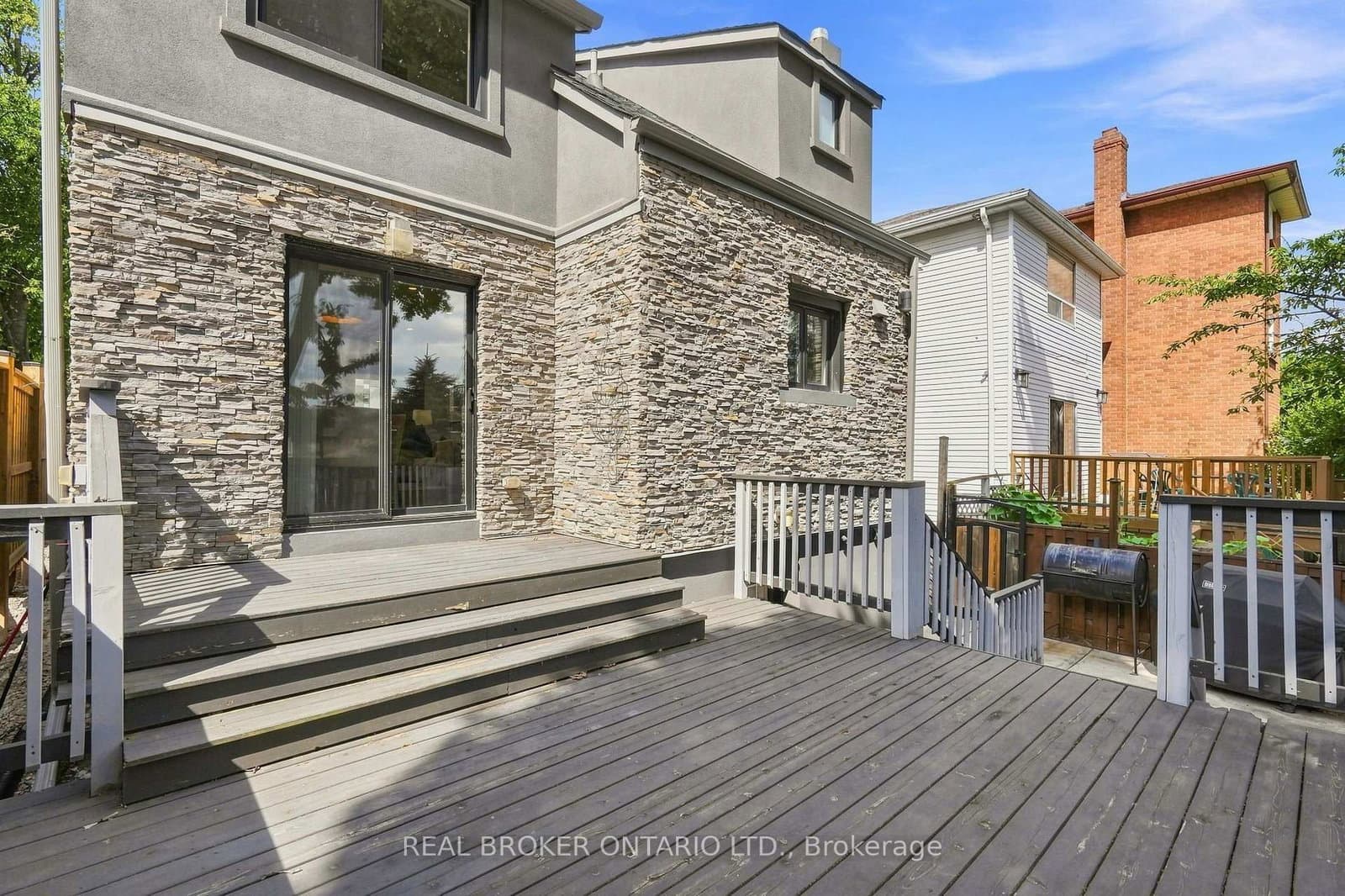 671 Scarlett Road thumbnail 40
