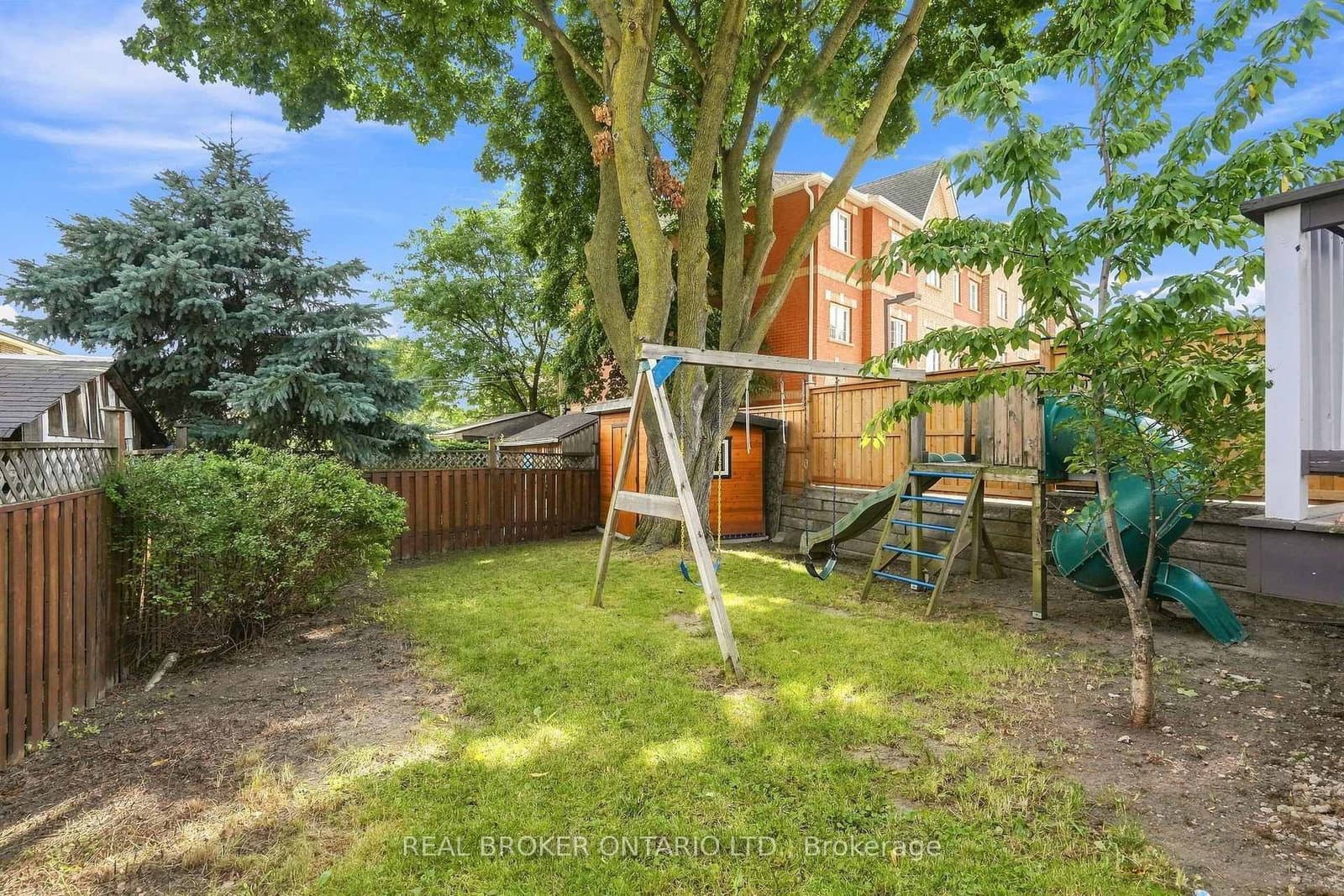 671 Scarlett Road thumbnail 45