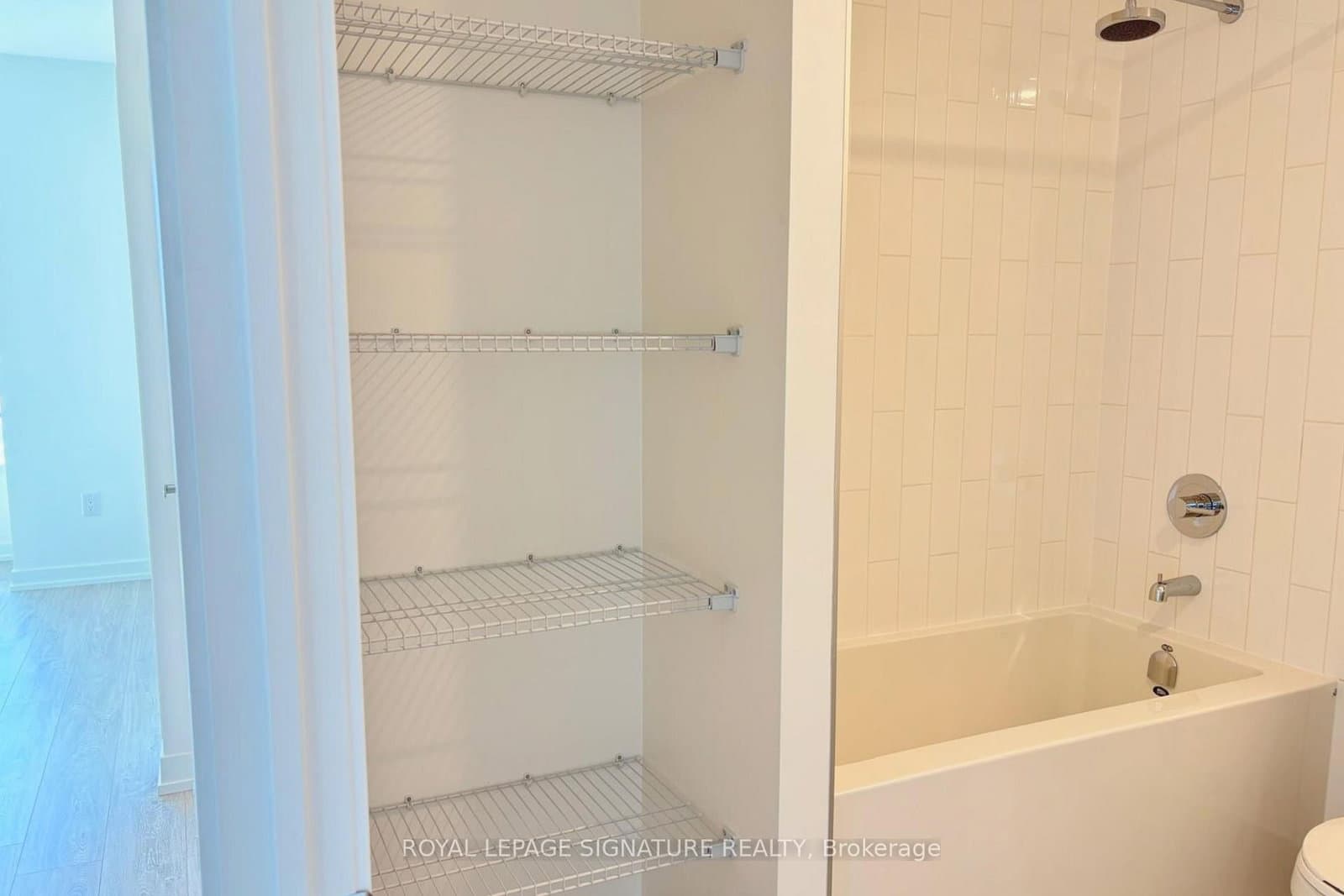 2485 Eglinton Avenue W, Unit 1321 thumbnail 15