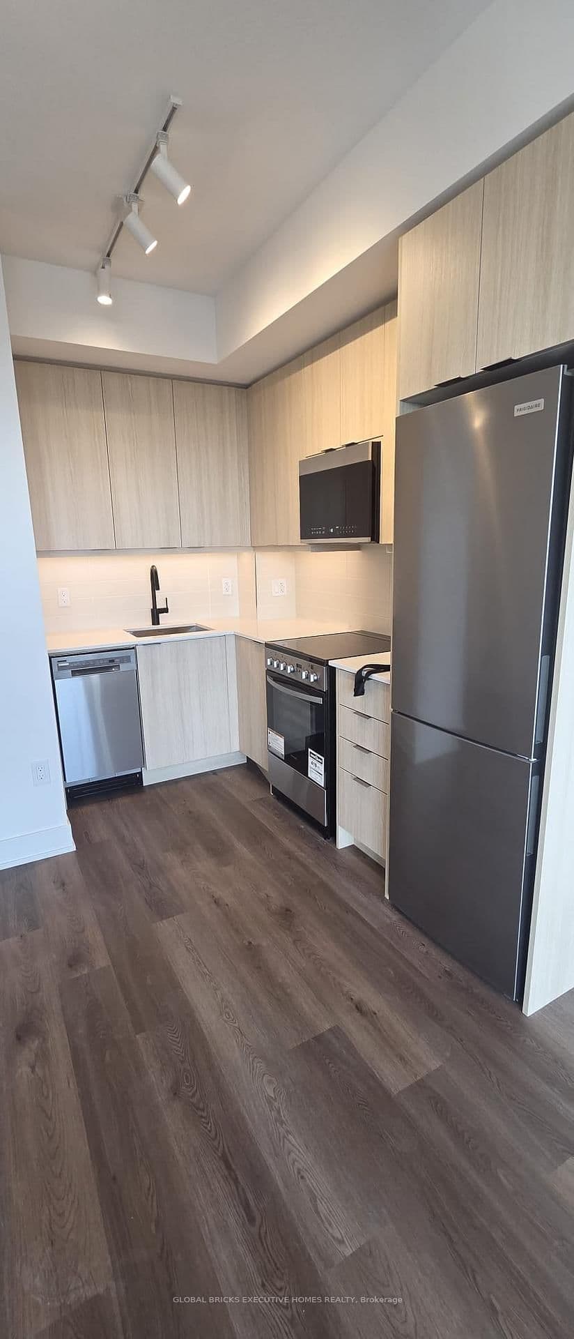115 Nipissing Road, Unit 1012B thumbnail 4
