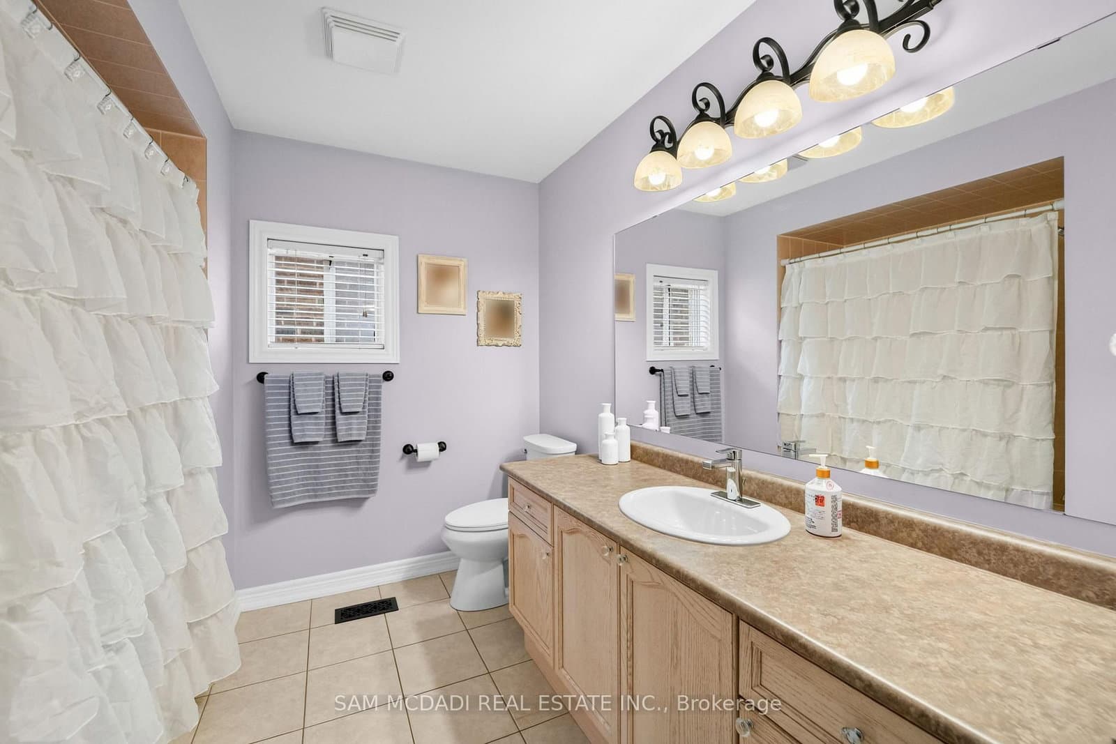 2191 Coldwater Street thumbnail 25