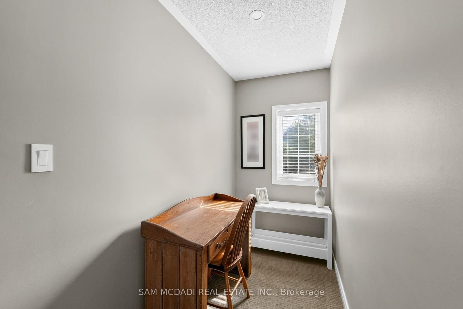2191 Coldwater Street thumbnail 26