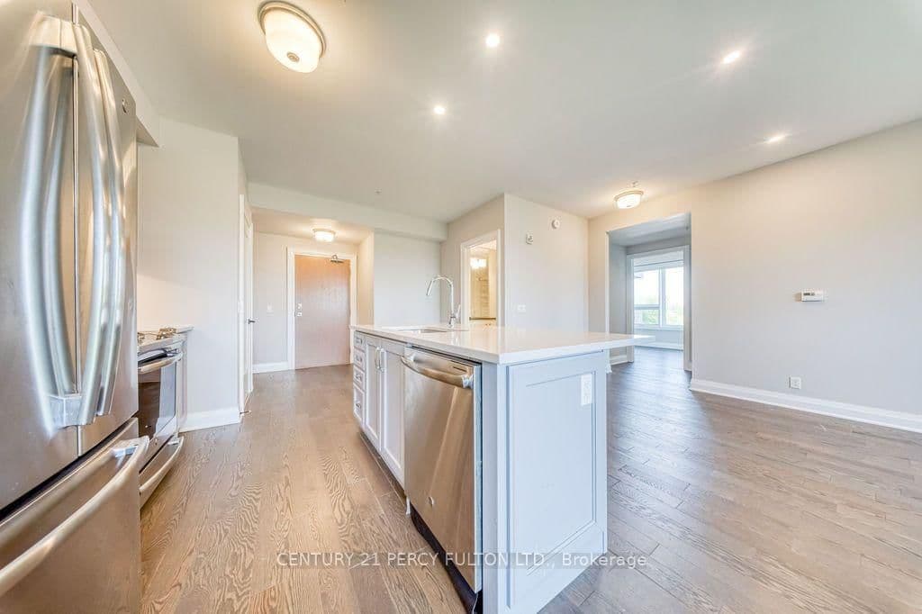 1105 Leger Way, Unit 220 thumbnail 13