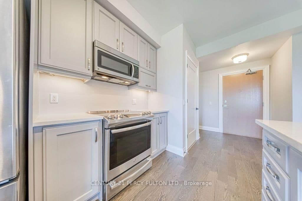 1105 Leger Way, Unit 220 thumbnail 14