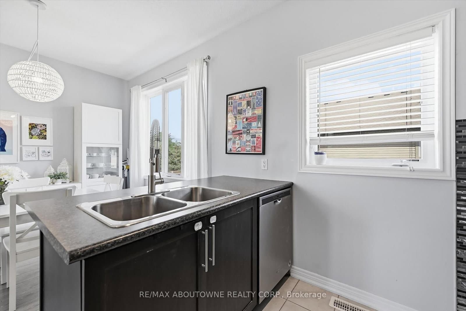 2985 Jackson Drive, Unit 10 thumbnail 12