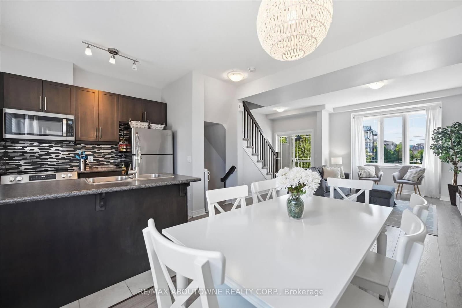 2985 Jackson Drive, Unit 10 thumbnail 17