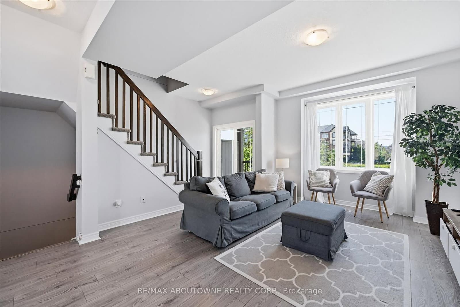 2985 Jackson Drive, Unit 10 thumbnail 18