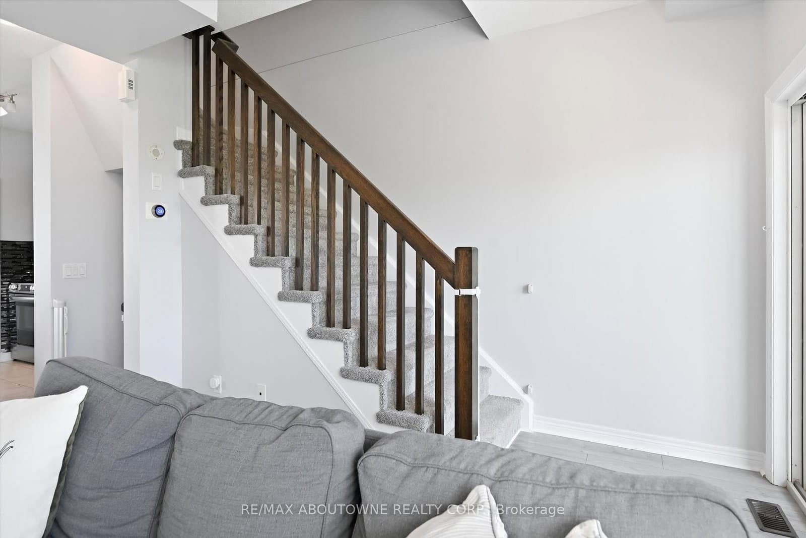 2985 Jackson Drive, Unit 10 thumbnail 24