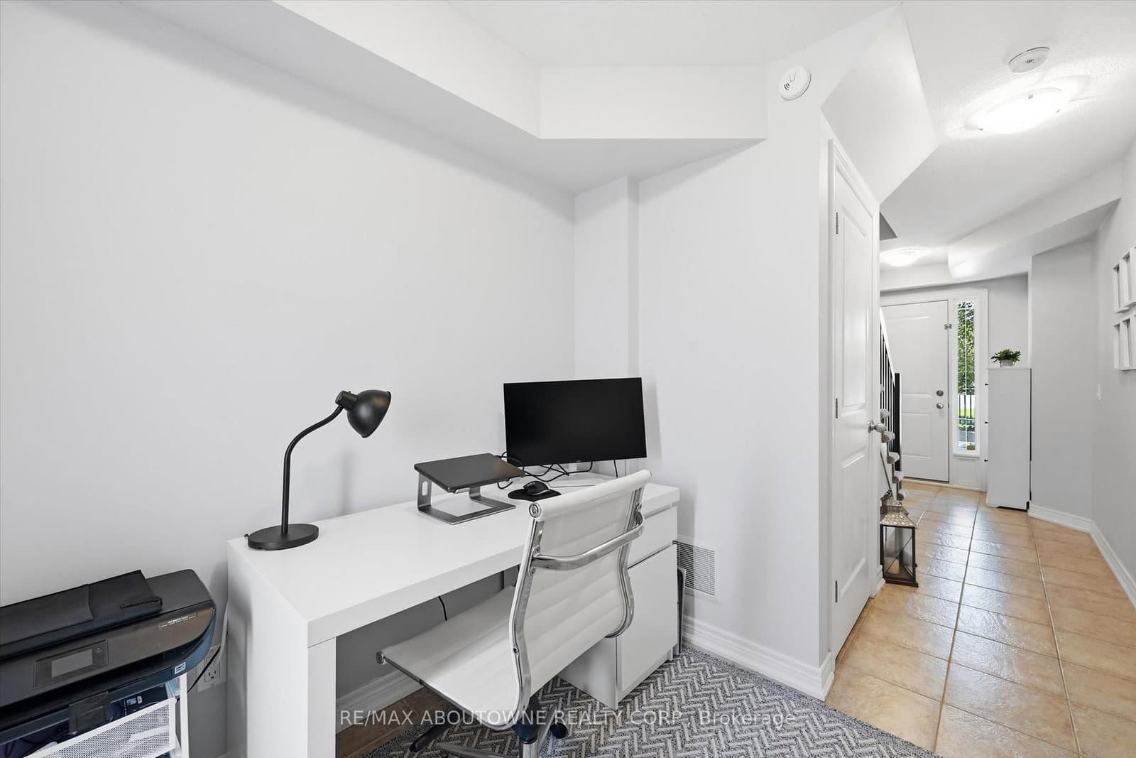 2985 Jackson Drive, Unit 10 thumbnail 8