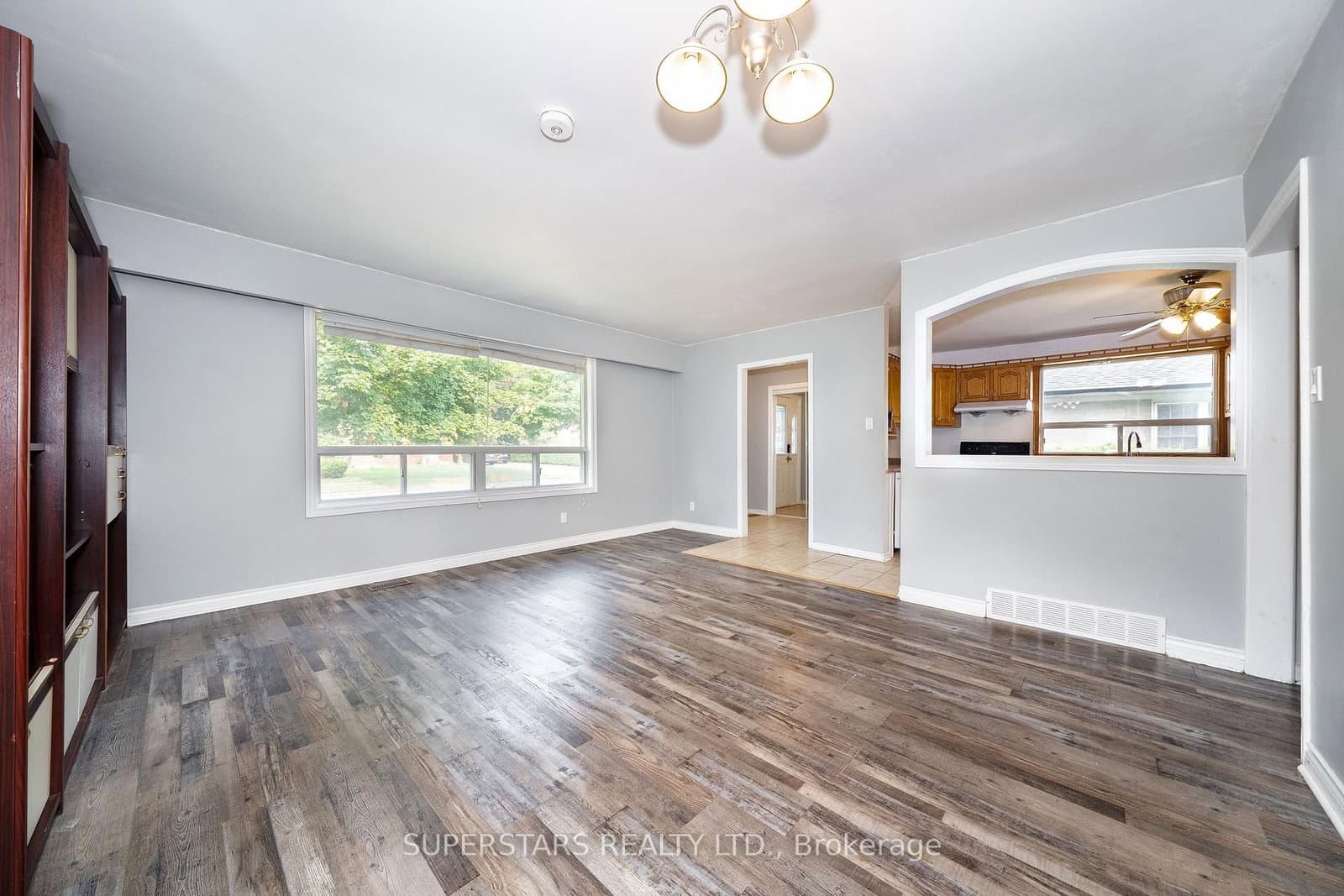 6 Meadowland Drive thumbnail 6