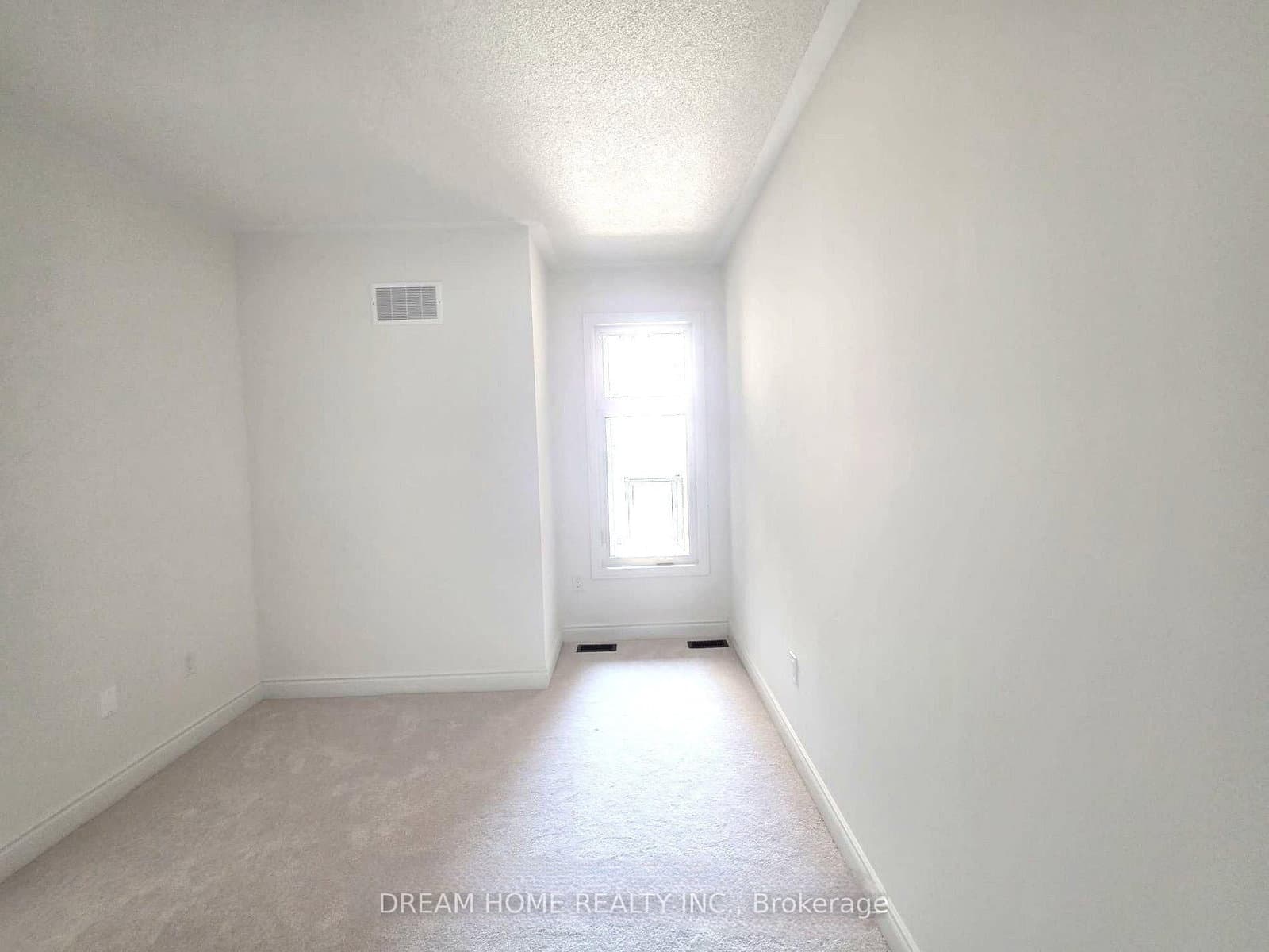 1423 Courtleigh Trail thumbnail 5