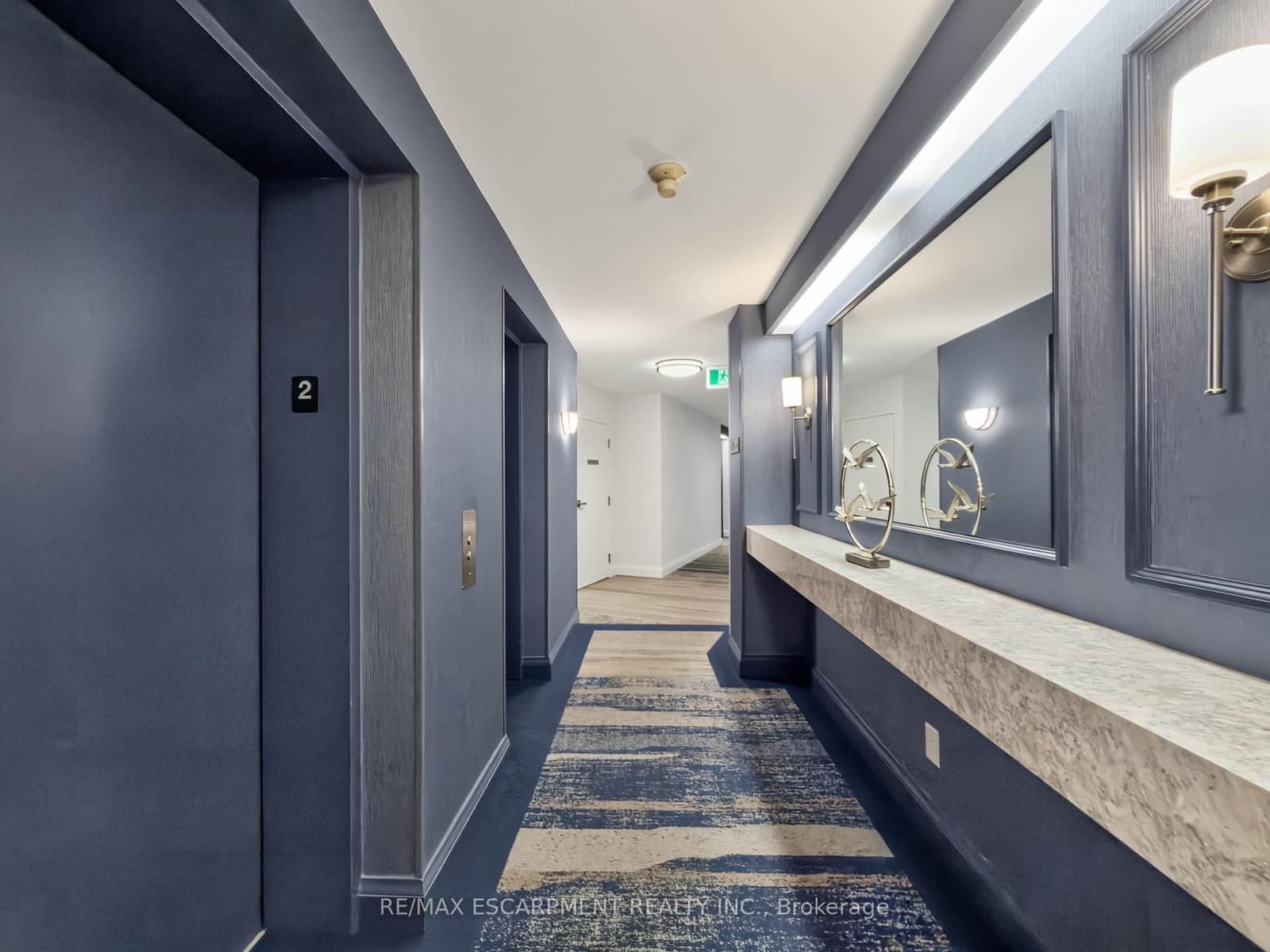 1230 Marlborough Court, Unit 202 thumbnail 10