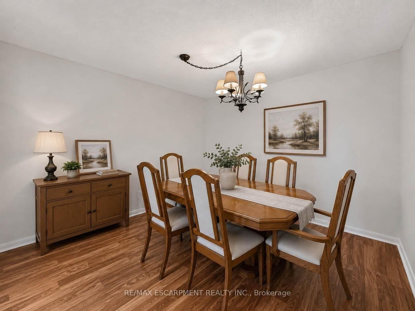 1230 Marlborough Court, Unit 202 thumbnail 12