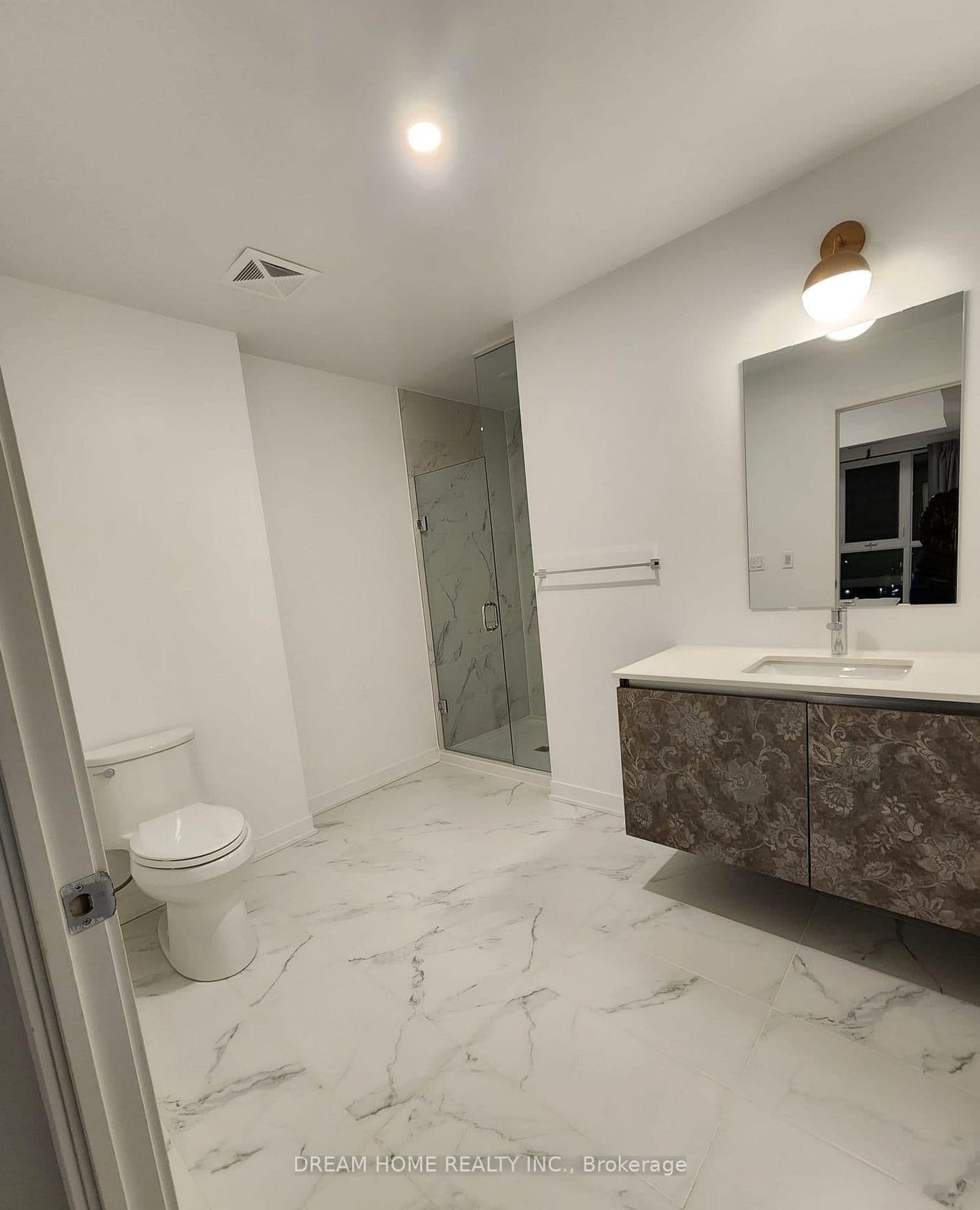 407 Dundas Street W, Unit 804 thumbnail 6