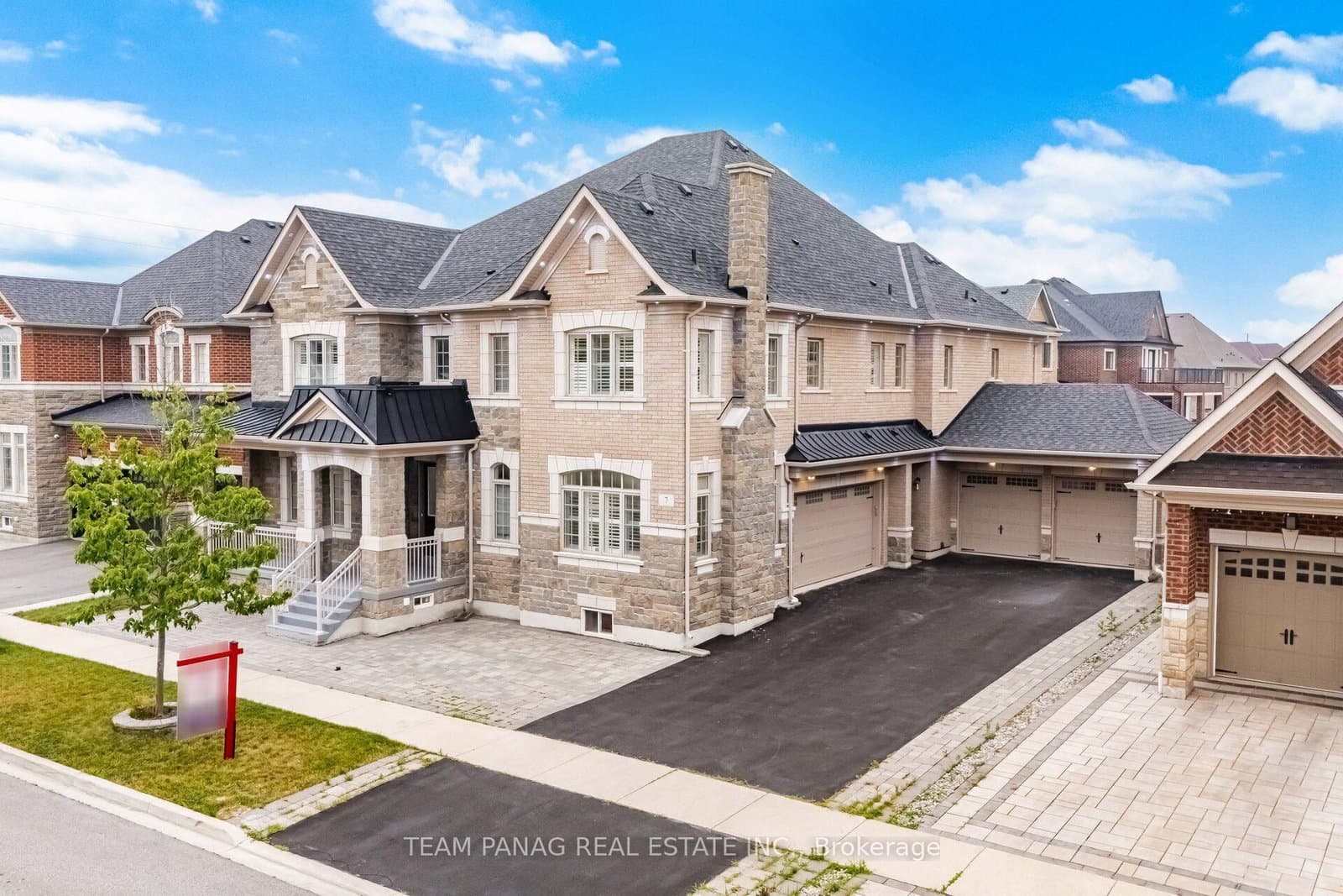 7 Balloon Crescent - Image 1