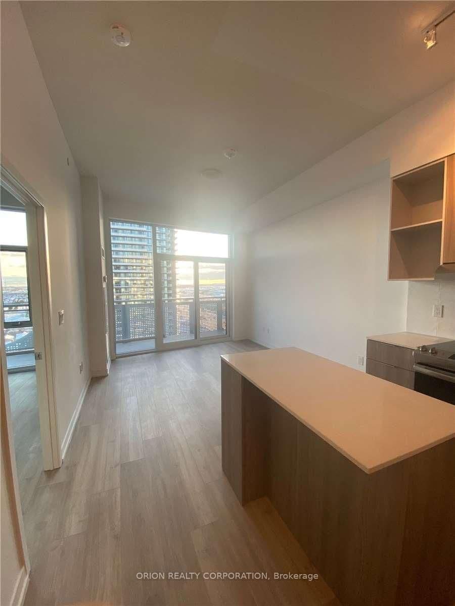 2520 Eglinton Avenue W, Unit 1421 thumbnail 5