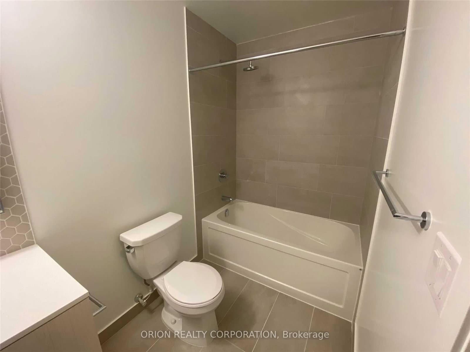 2520 Eglinton Avenue W, Unit 1421 thumbnail 8