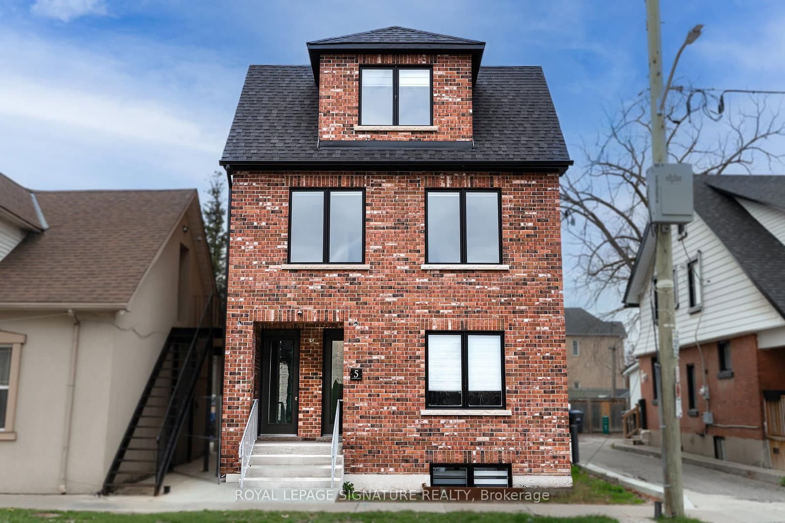 5 Mill Street N, Unit #3 - Image 1