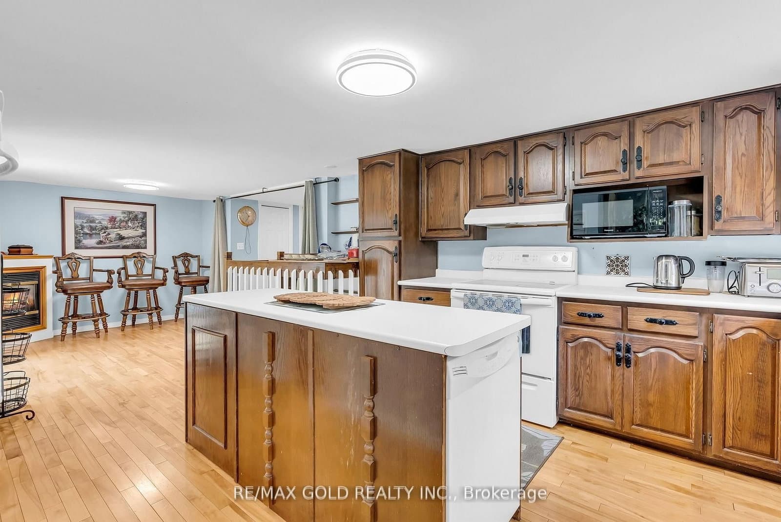 1356 Oak Lane thumbnail 23