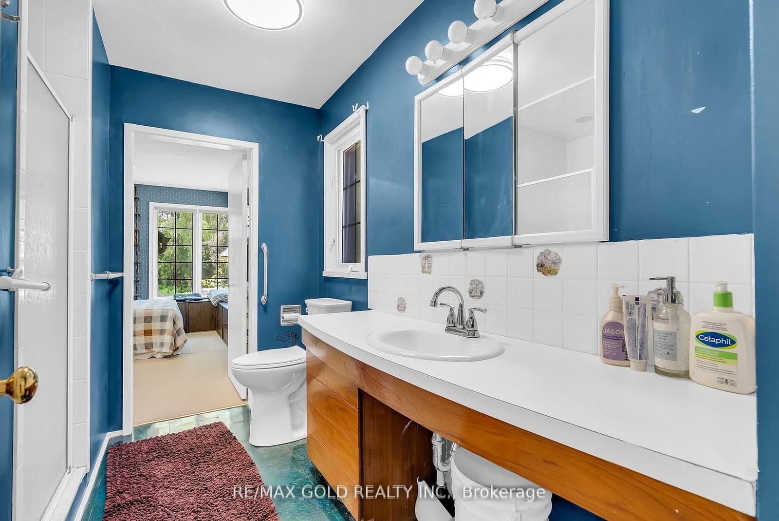 1356 Oak Lane thumbnail 35