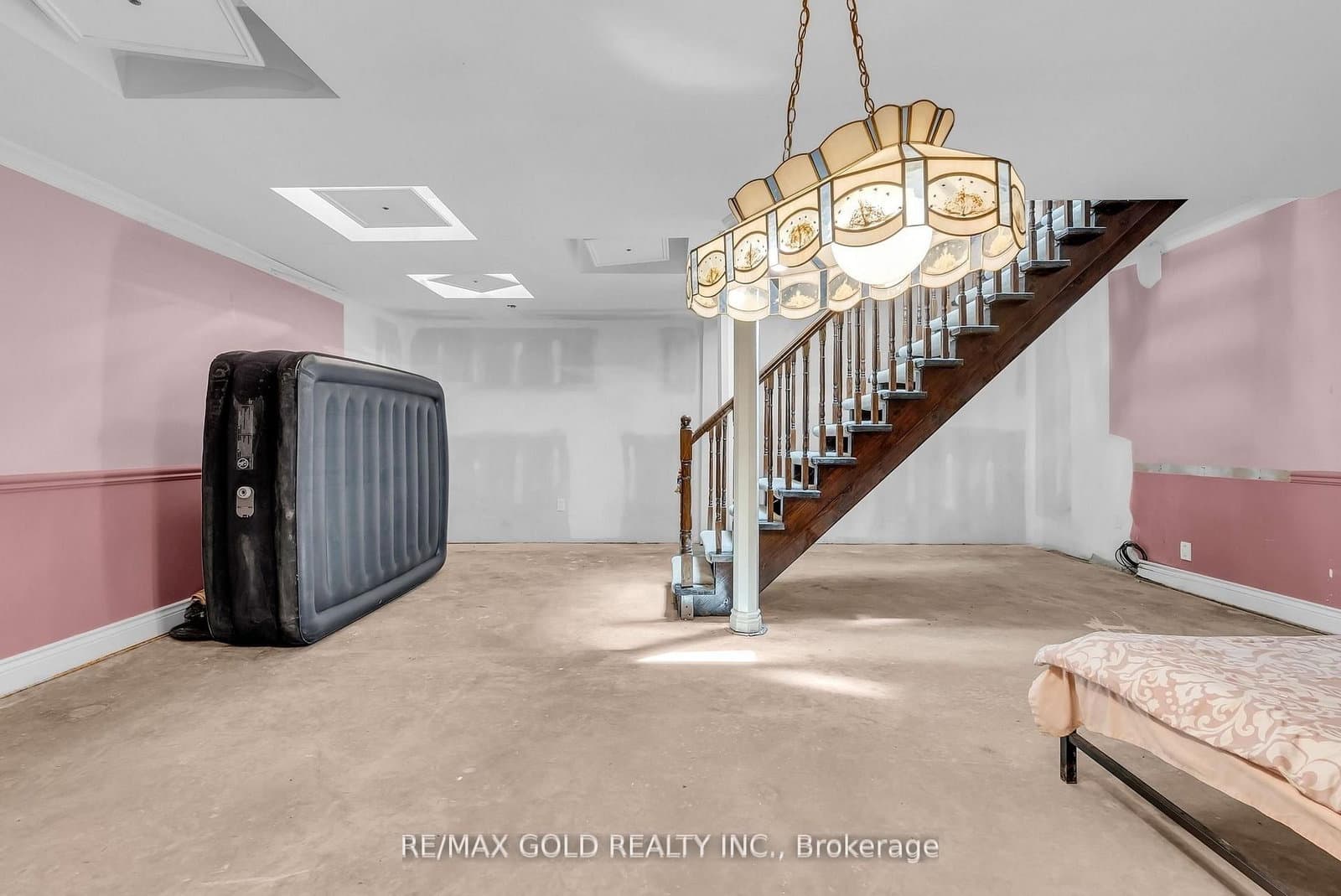 1356 Oak Lane thumbnail 41