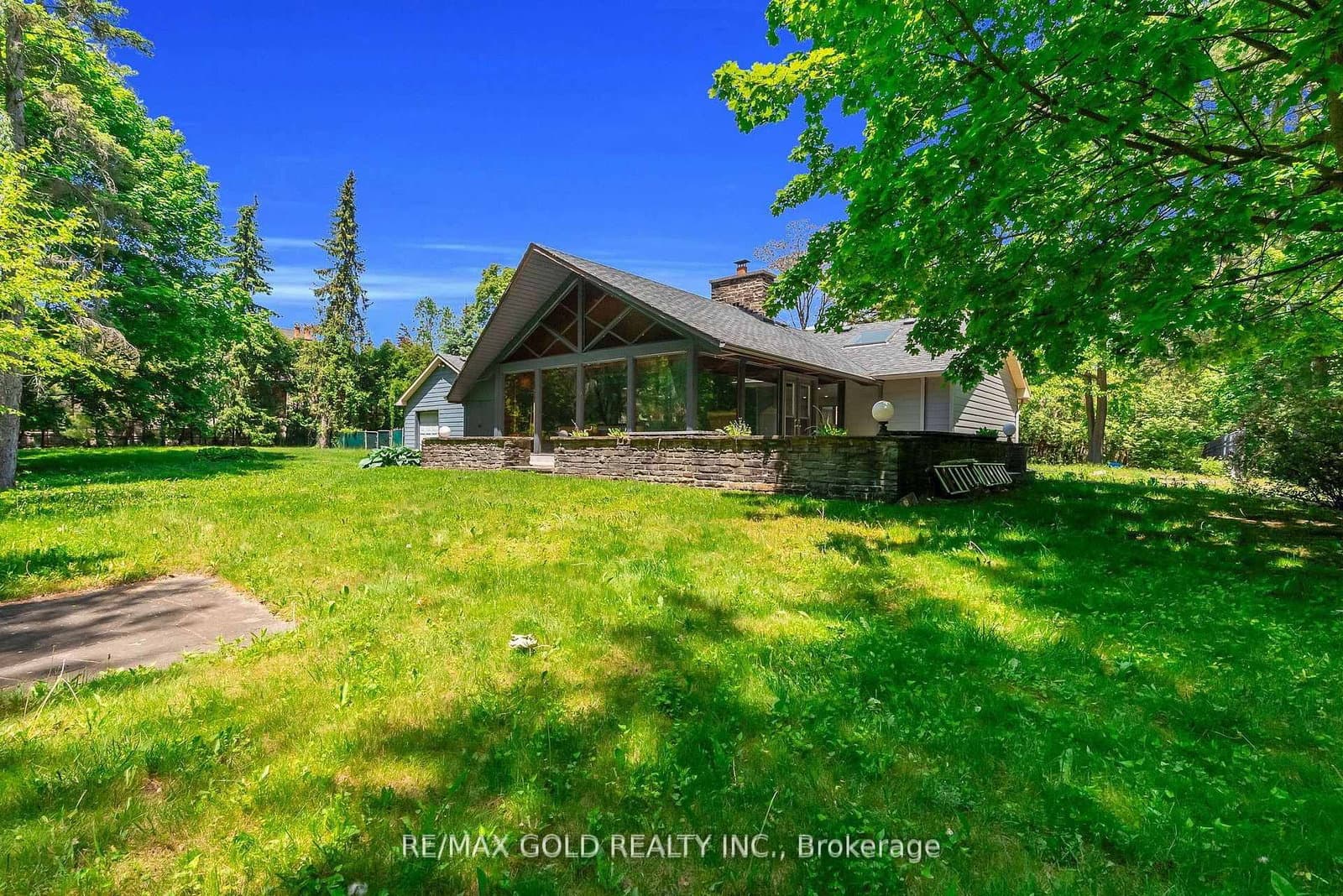 1356 Oak Lane thumbnail 46