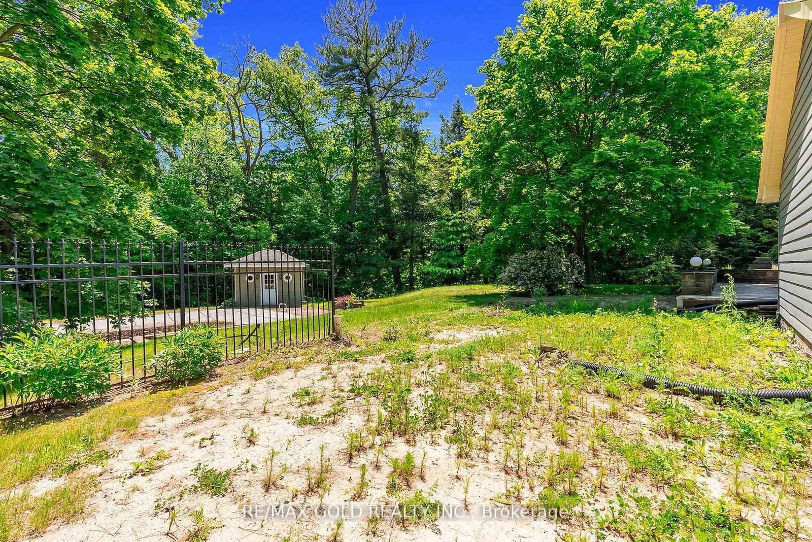 1356 Oak Lane thumbnail 47