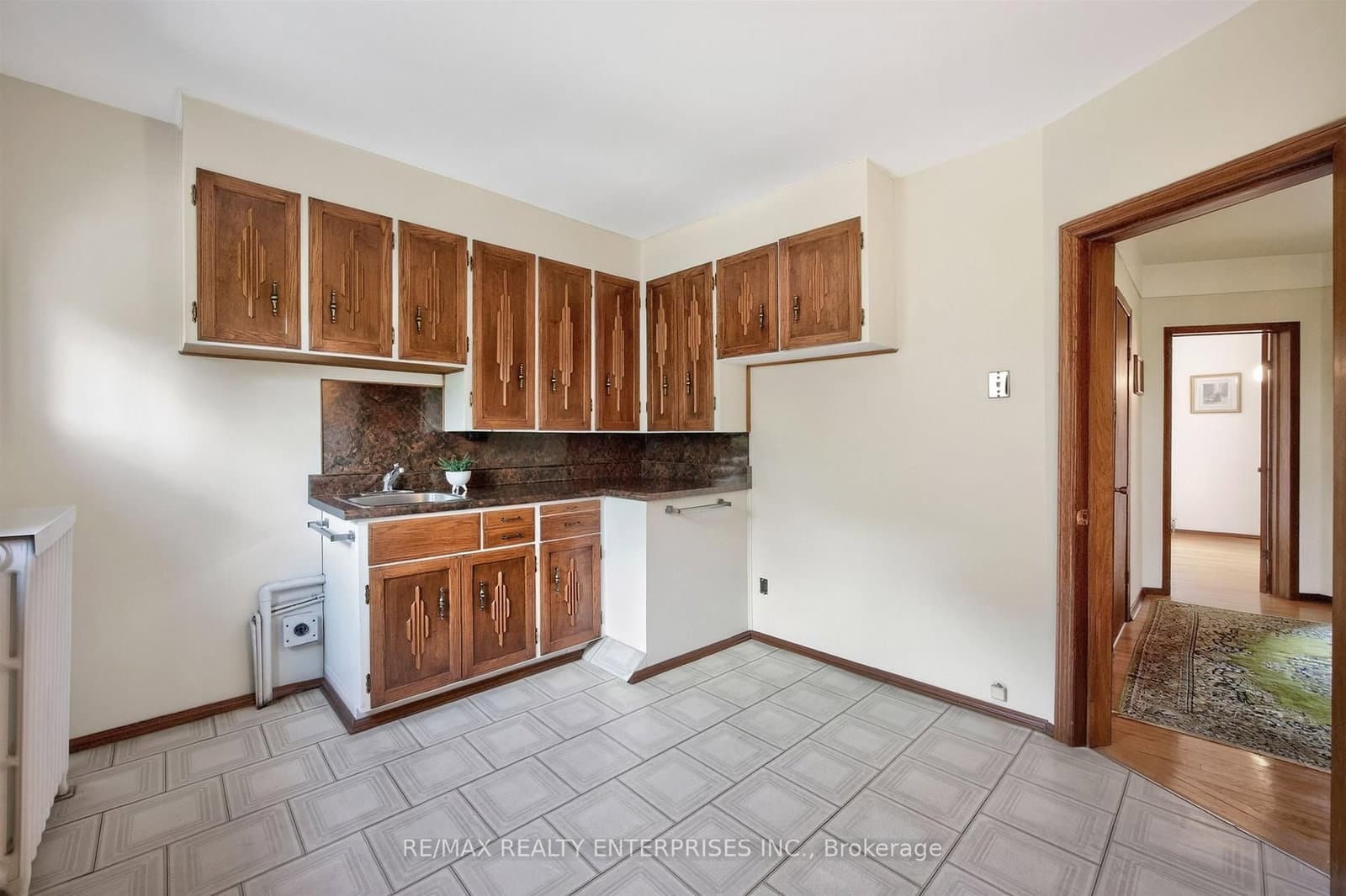 162 Mavety Street thumbnail 26