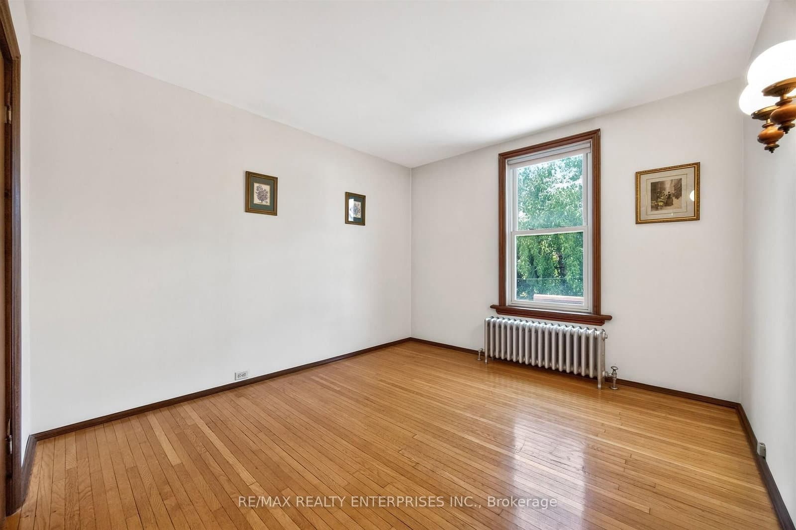 162 Mavety Street thumbnail 31