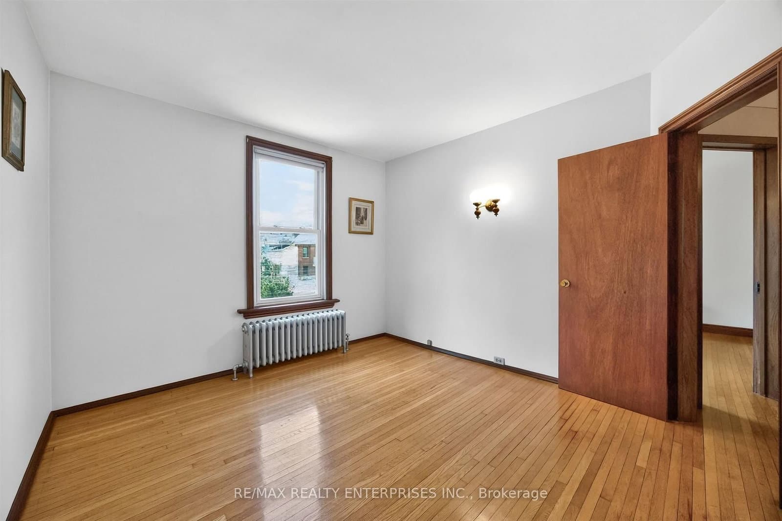 162 Mavety Street thumbnail 32