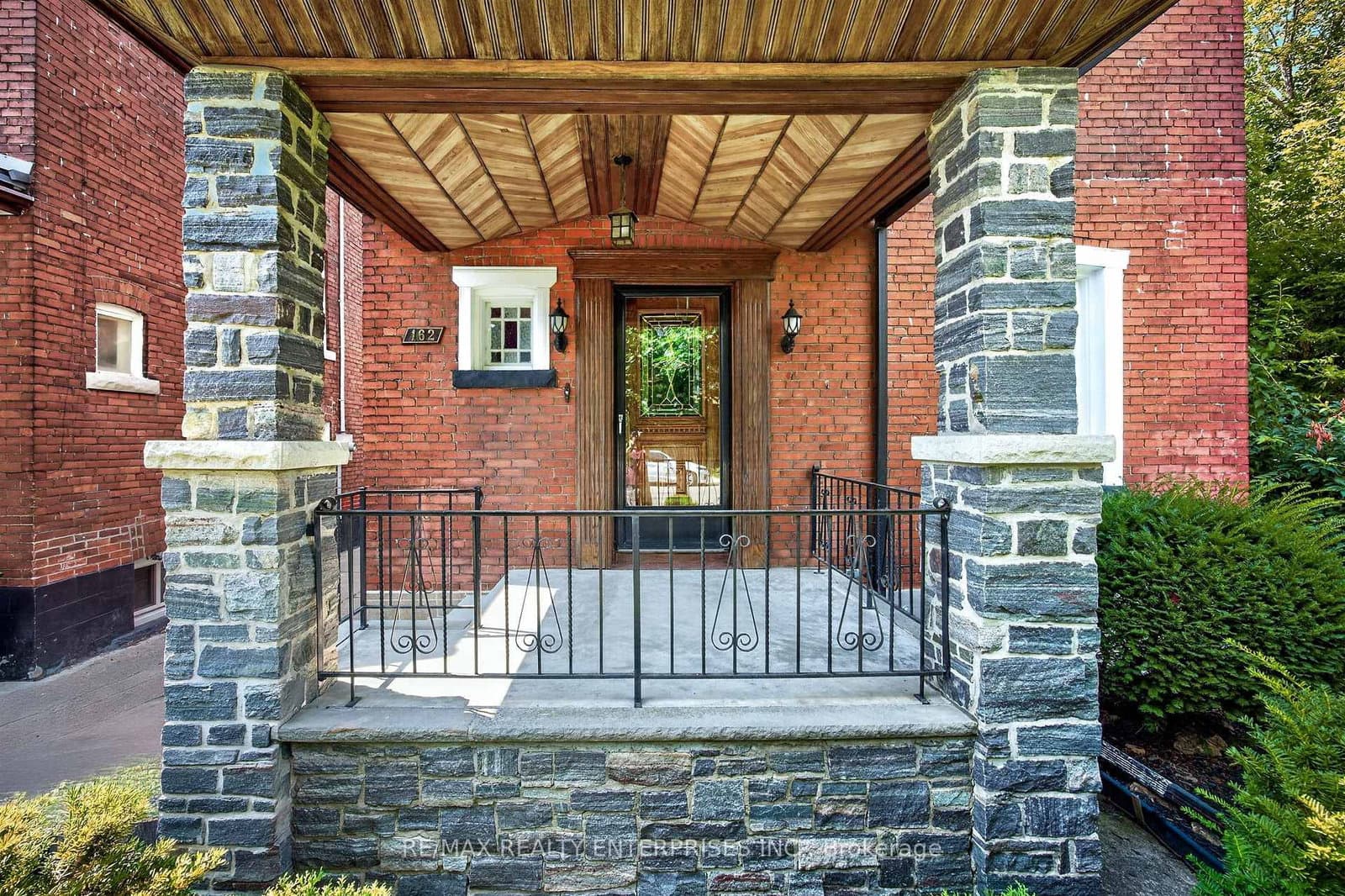 162 Mavety Street thumbnail 4