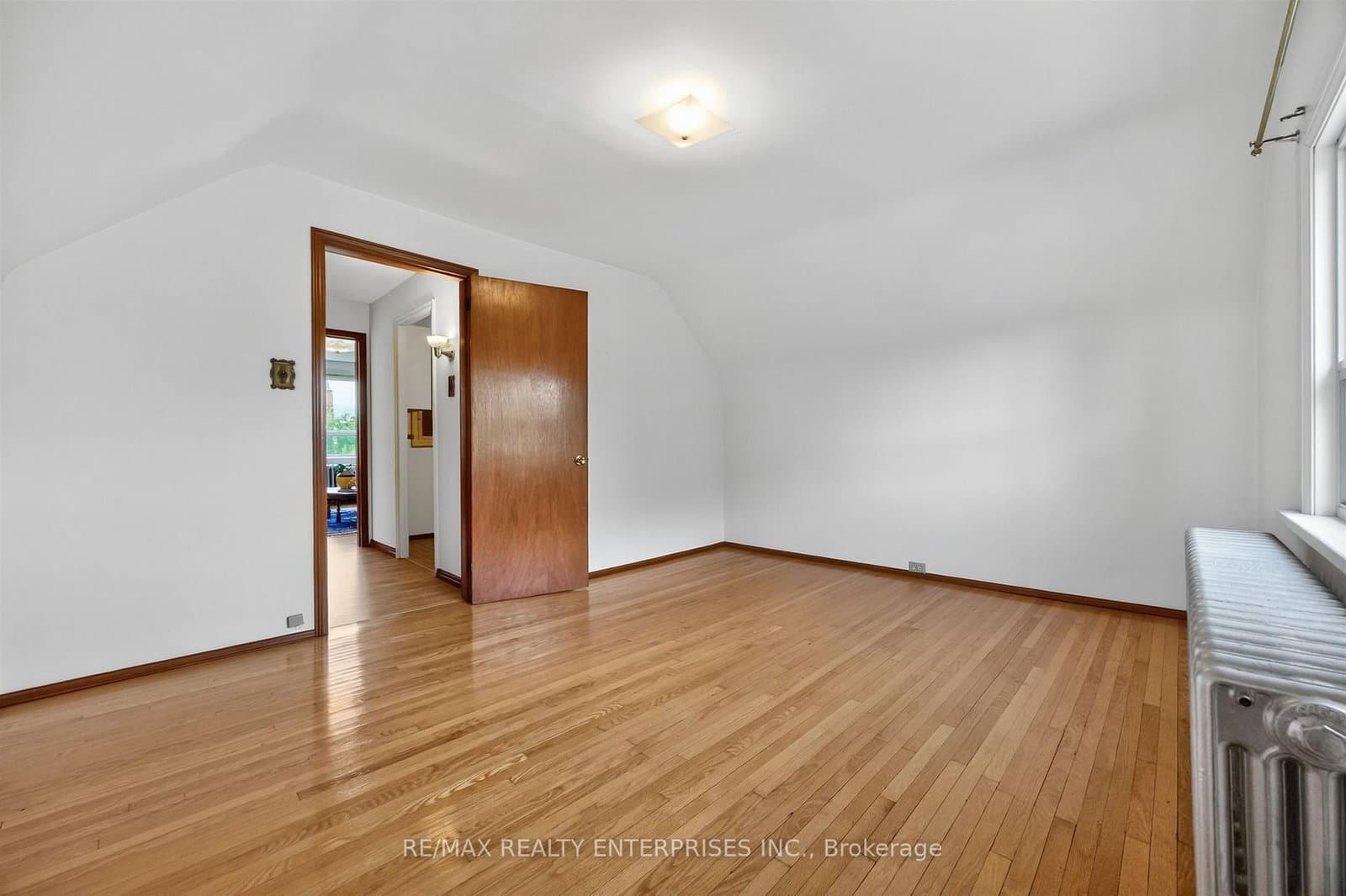 162 Mavety Street thumbnail 41